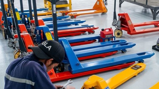 Jasa Service Hand Pallet dan Alat Material Handling Terpercaya